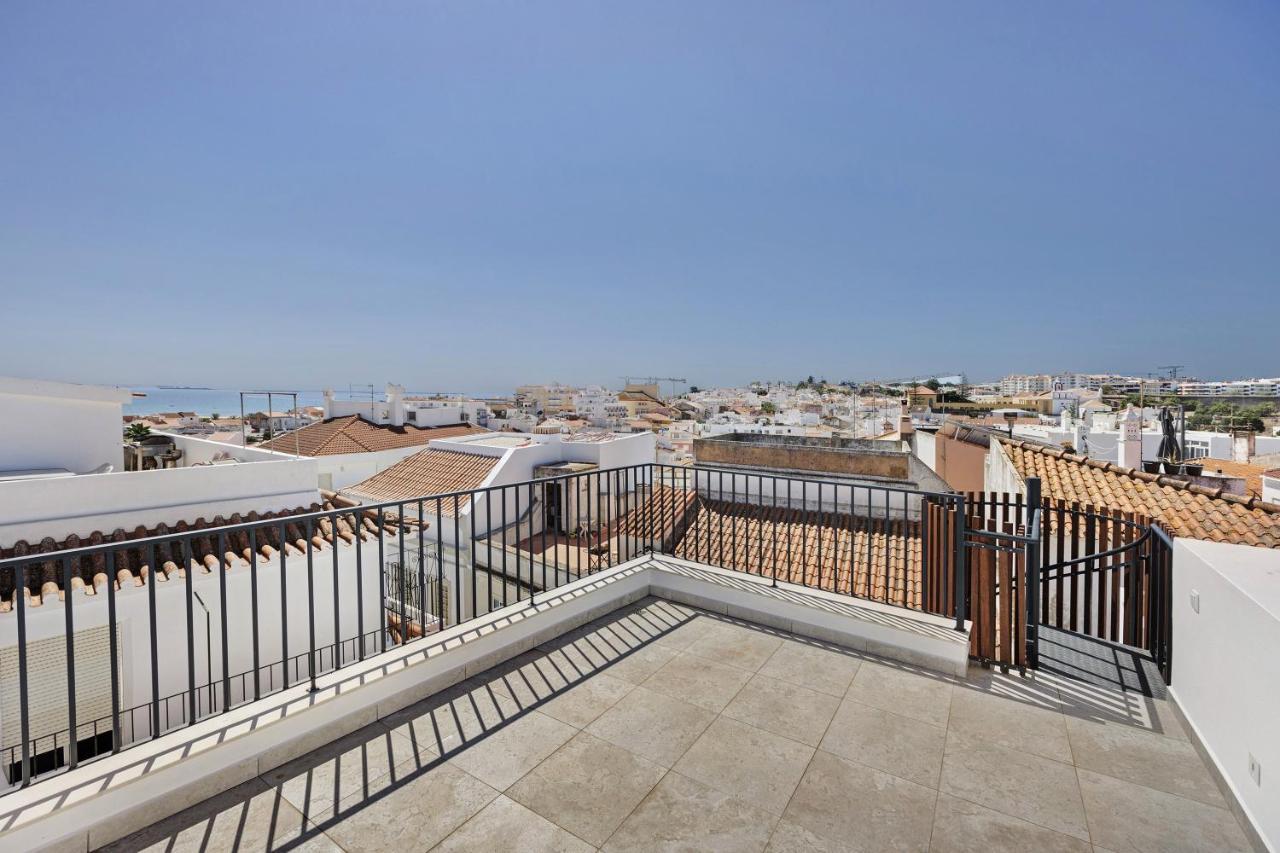 Old Town Apartments Sea View Лагуш Экстерьер фото